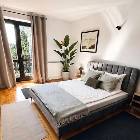 펜션 Zameczek By Interhome Falsztyn